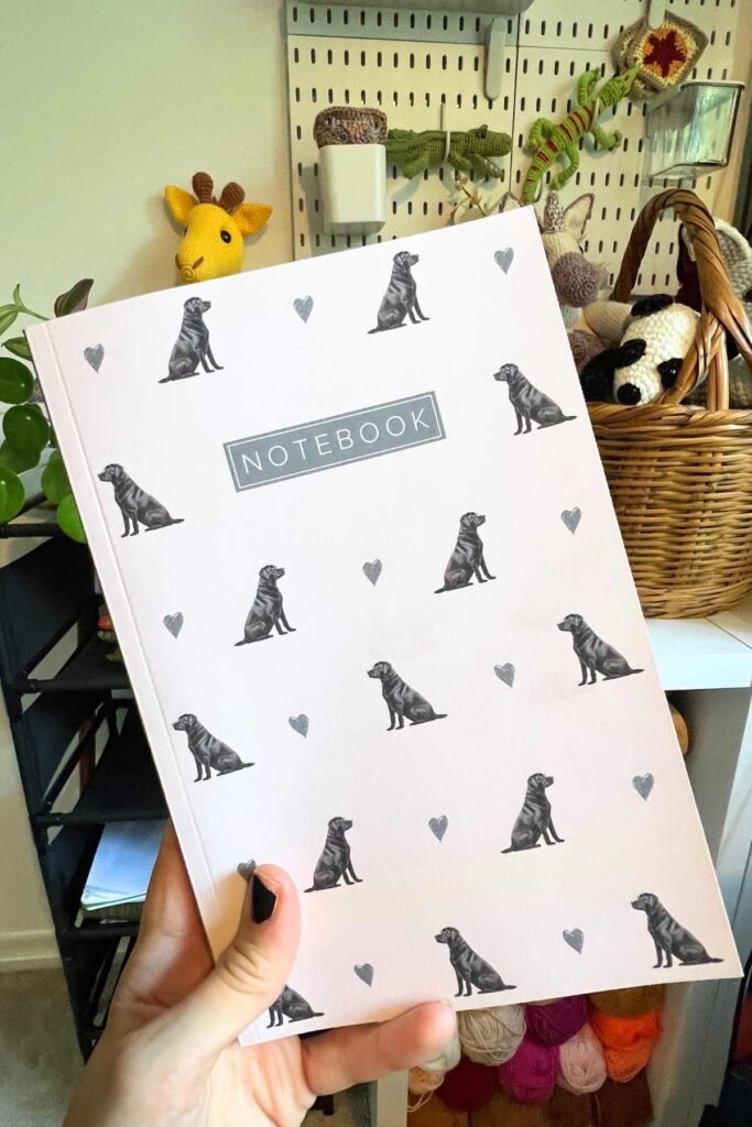 image of labrador notepad with hearts